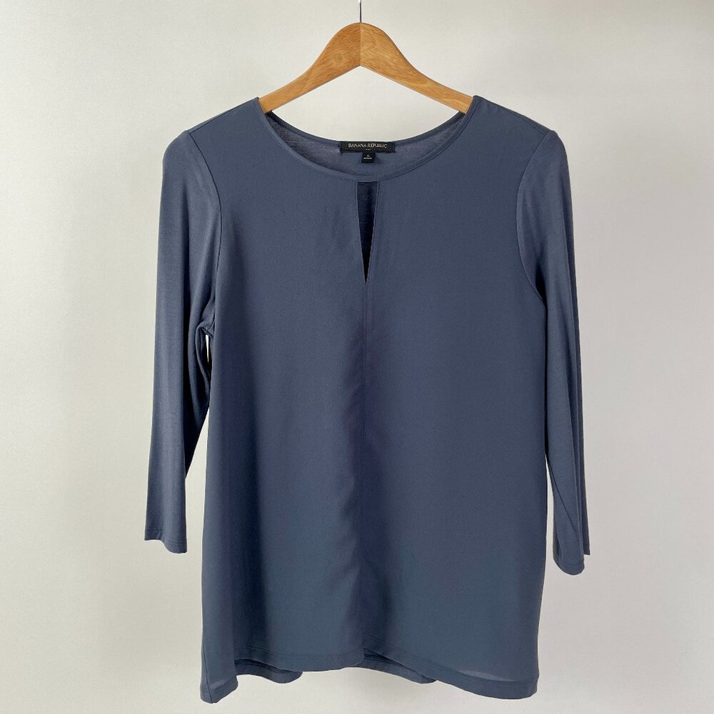 NEW Banana Republic Silky Blouse With Keyhole Detail, Blue/Grey, Size Small